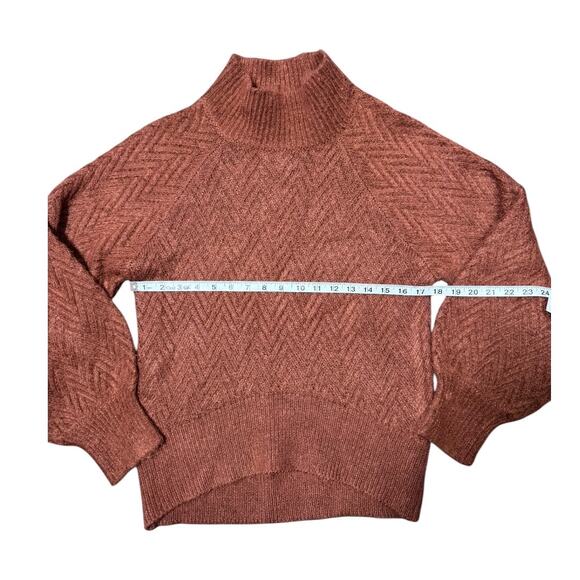 Abercrombie and Fitch Copper Turtleneck Sweater - Size Small - Picture 3 of 6